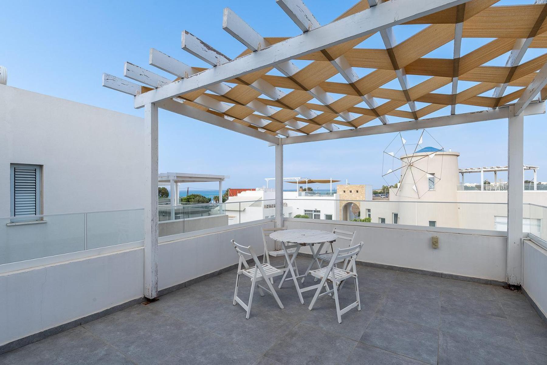 Blue Diamond Beach Villas Paphos Eksteriør billede