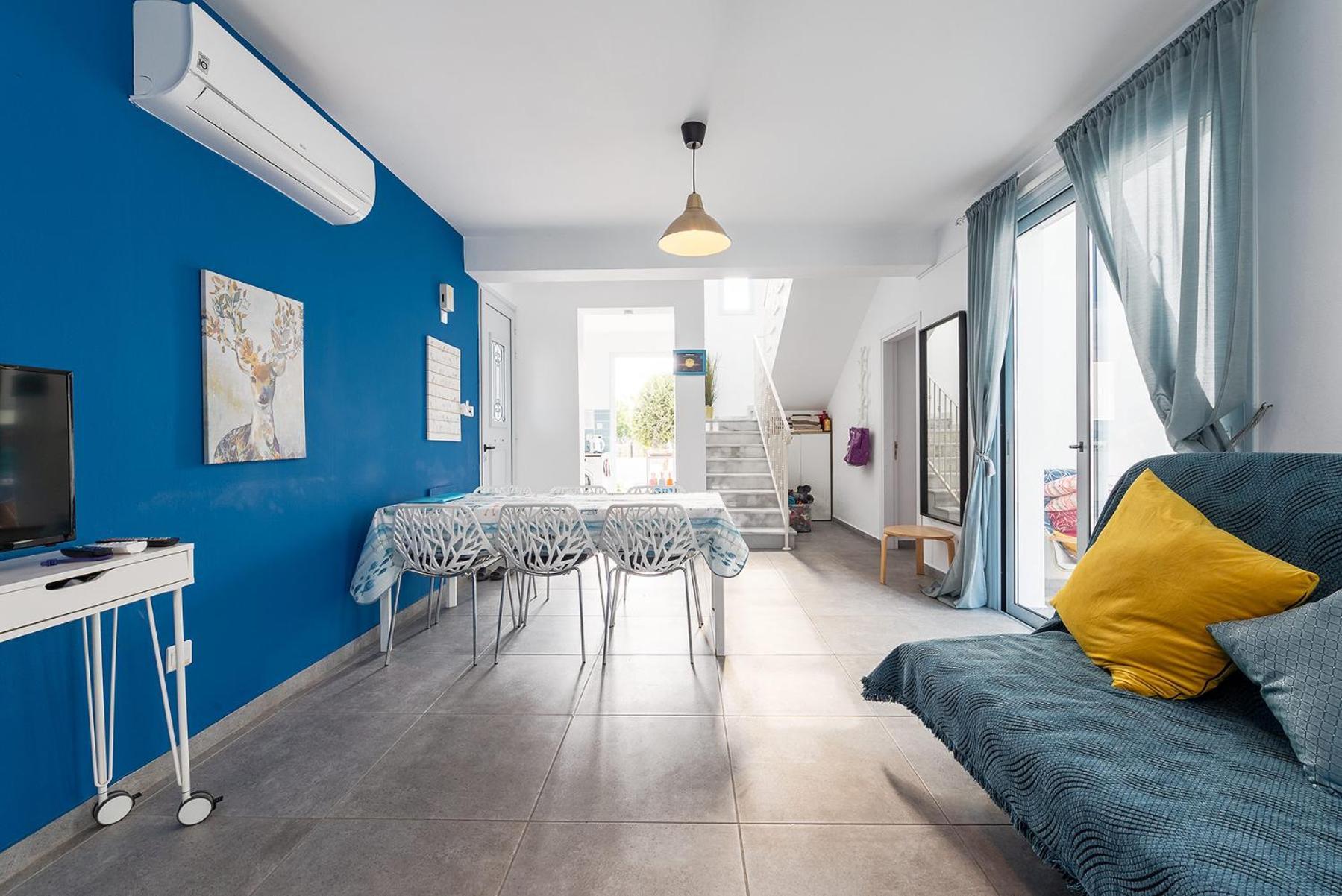 Blue Diamond Beach Villas Paphos Eksteriør billede
