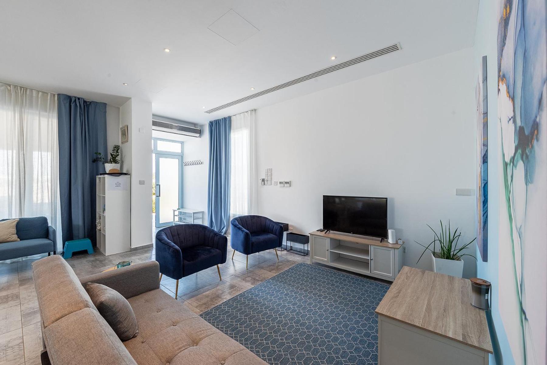 Blue Diamond Beach Villas Paphos Eksteriør billede