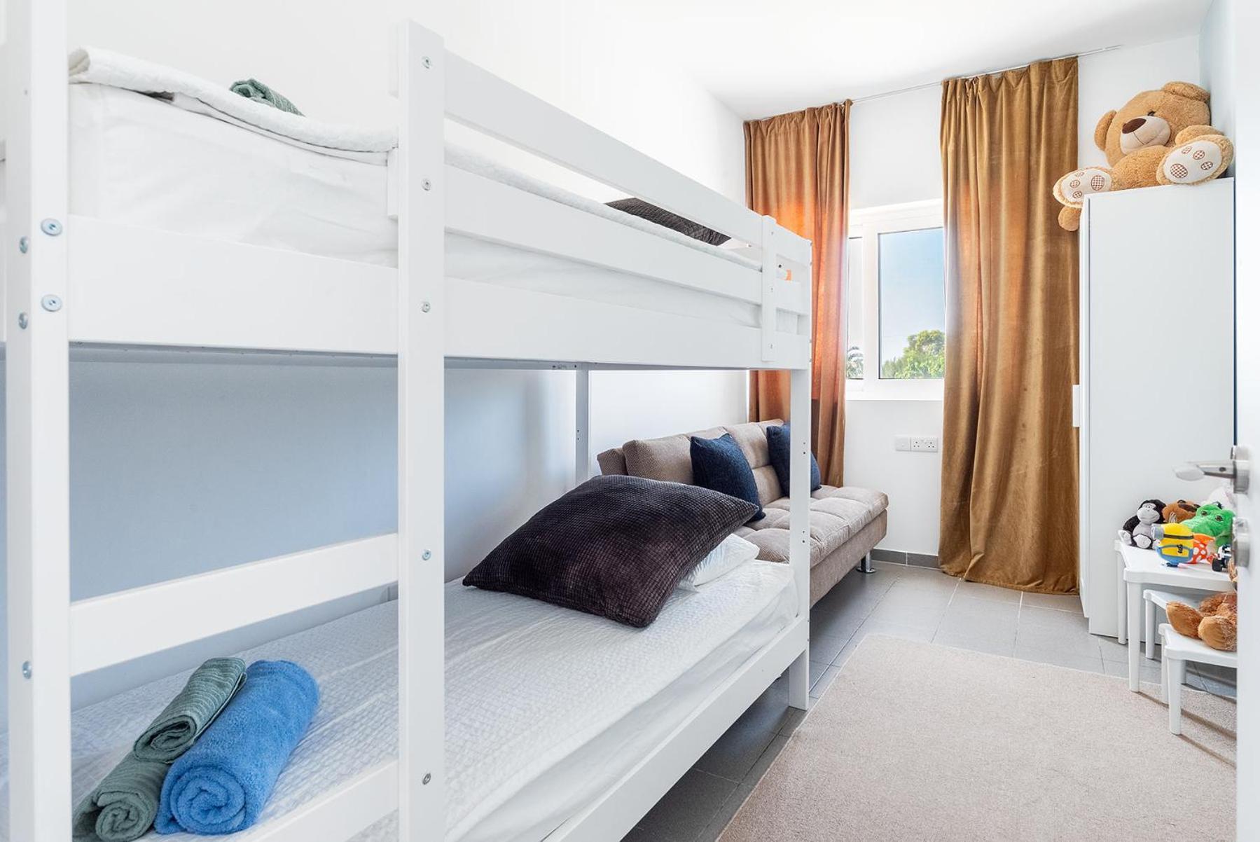 Blue Diamond Beach Villas Paphos Eksteriør billede