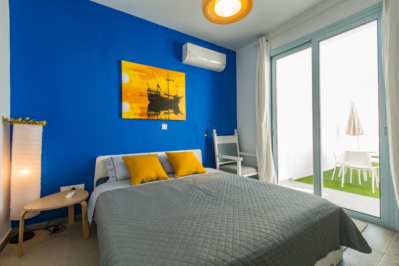 Blue Diamond Beach Villas Paphos Eksteriør billede