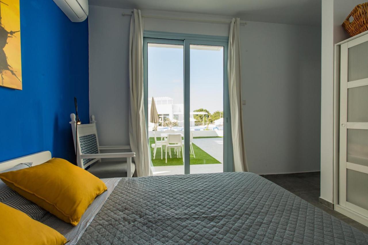 Blue Diamond Beach Villas Paphos Eksteriør billede